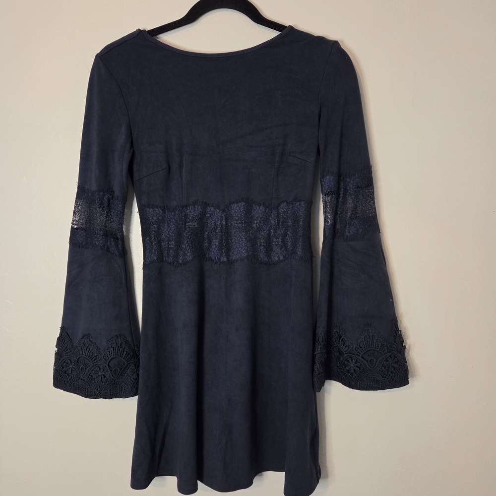Romeo & Juliet Couture Women's Navy Dress Bell Sleeve Small - Picture 2 of 10